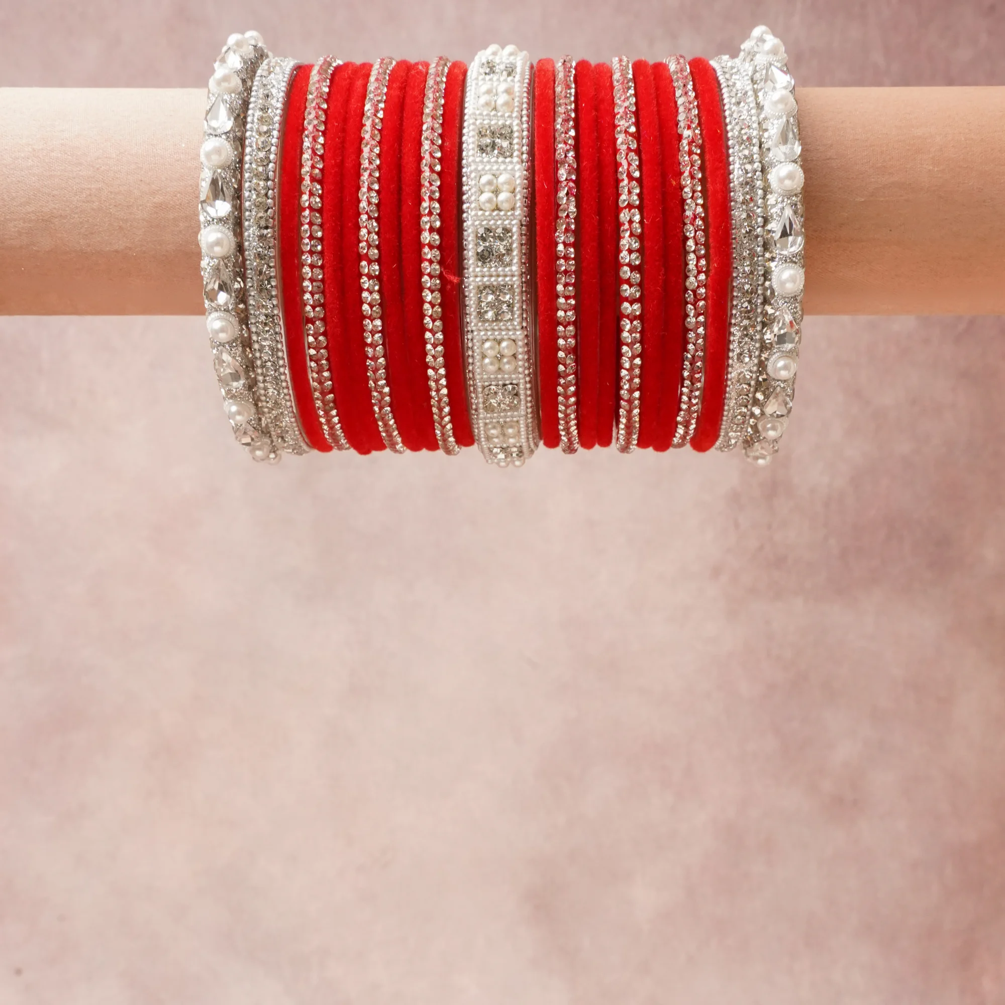 A commanding Velvet Red anchors this beautiful set, enriched with accents of Silver, White that add depth and dimension.

Featuring a striking composition of Velvet, Silver-toned Metal, Rhinestones, Pearls, this set carries intricate craftsmanship and strong presence. Grand in form, it is created for moments that deserve to be marked.